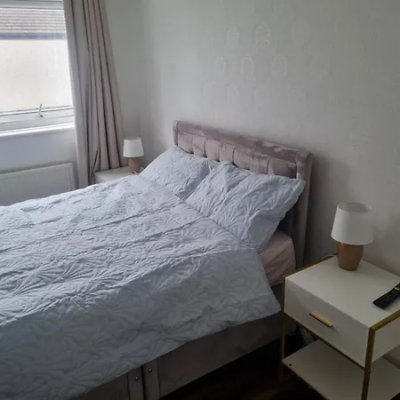 Dom wakacyjny Entire House In Hunslet 5min To Center *