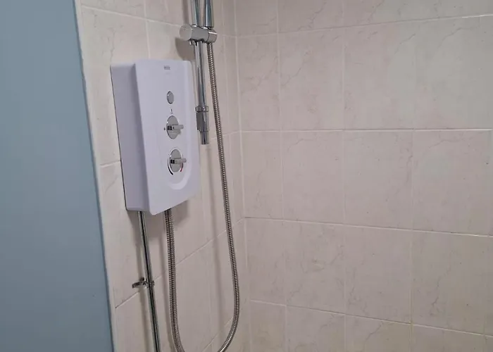 Entire House In Hunslet 5min To Center *